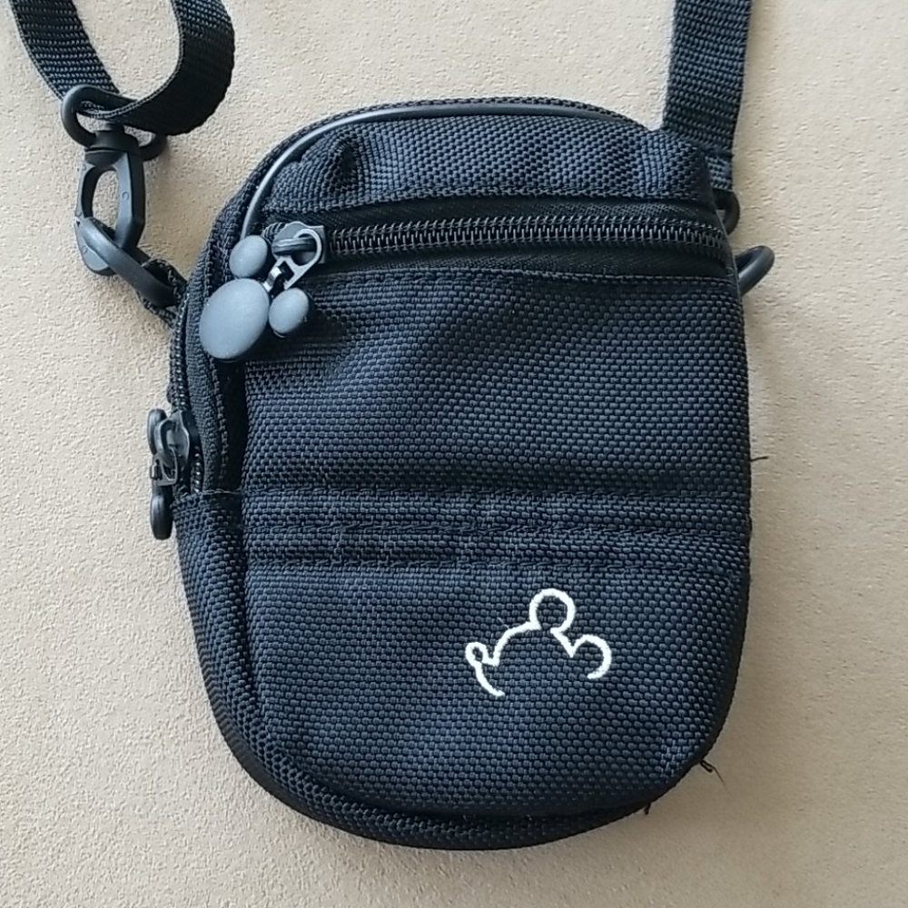 Disney Mickey Mouse camera bag/pouch